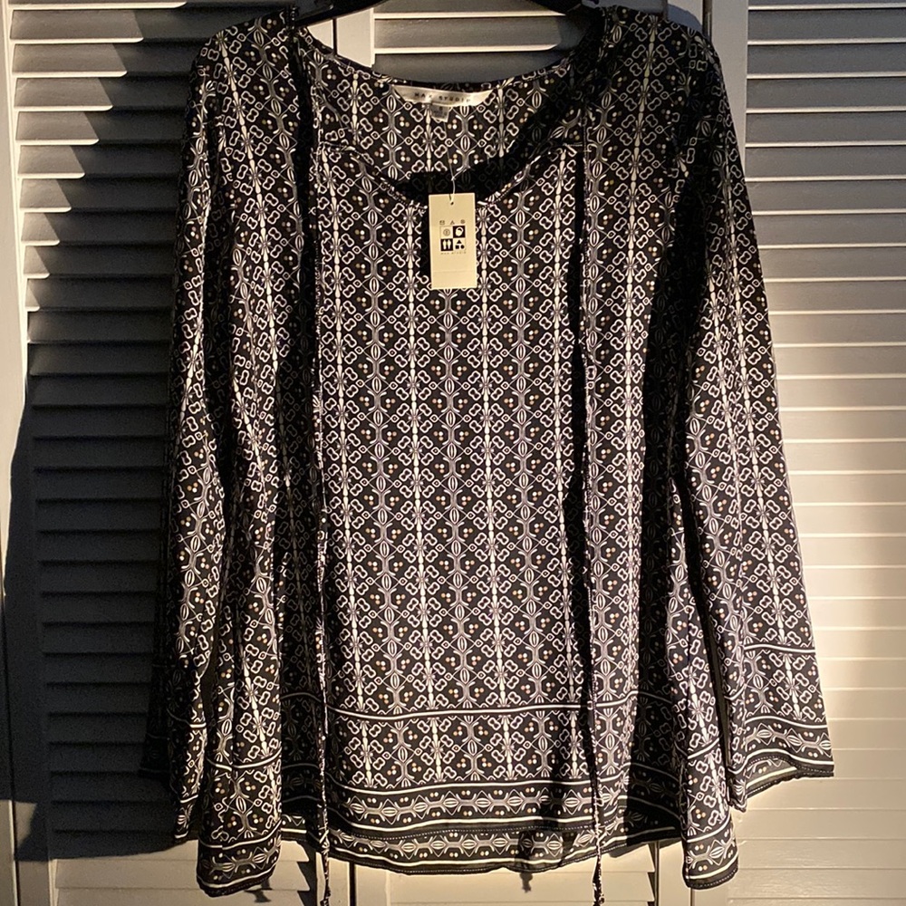 Max Studio Top